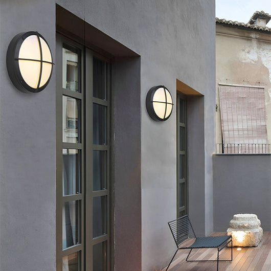 AquaGlow | Modern Waterproof Round Outdoor Wall Light Fixture in Die-Cast Aluminum 3