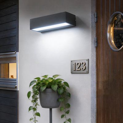 AquaLuxe | Modern Adjustable Outdoor Wall Light with LED and Color Control | Die-Cast Aluminum 7