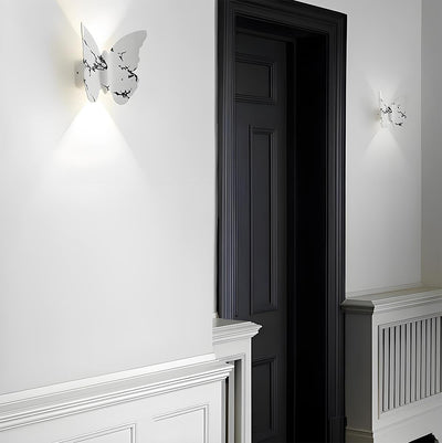 AureliaLight | Elegant Waterproof LED Outdoor Wall Sconce with Animal Silhouette Design 3