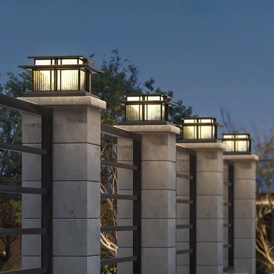 BoilynLight | Durable Elegant Outdoor Pillar Light for Garden and Pathways 4
