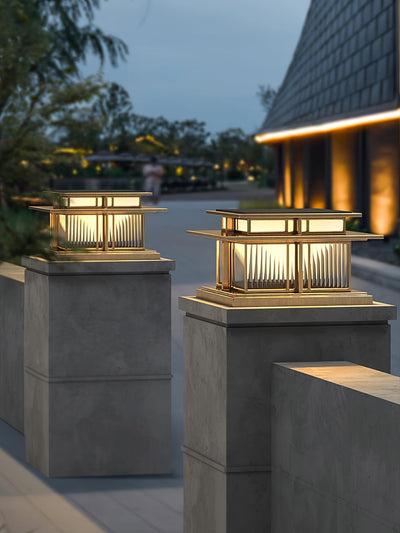 BoilynLight | Durable Elegant Outdoor Pillar Light for Garden and Pathways 8