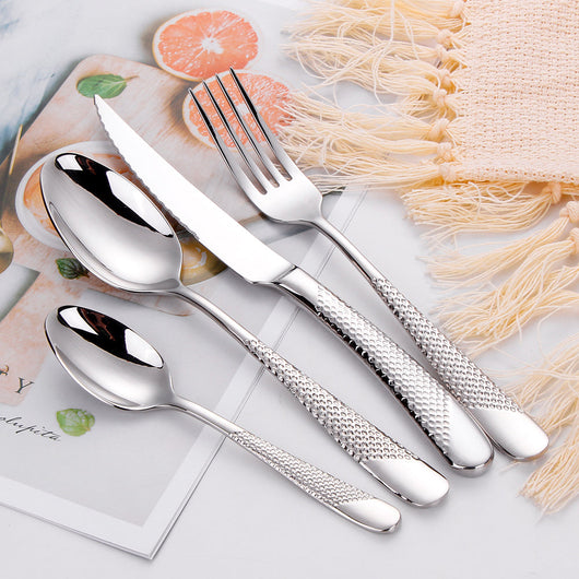 BowLift | Elegant Stainless Steel Cutlery Set for Fine Dining 1
