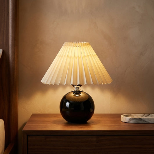 CeramicAura | Elegant Vintage Table Lamp with E27 LED Bulb for Bedroom and Living Room 1