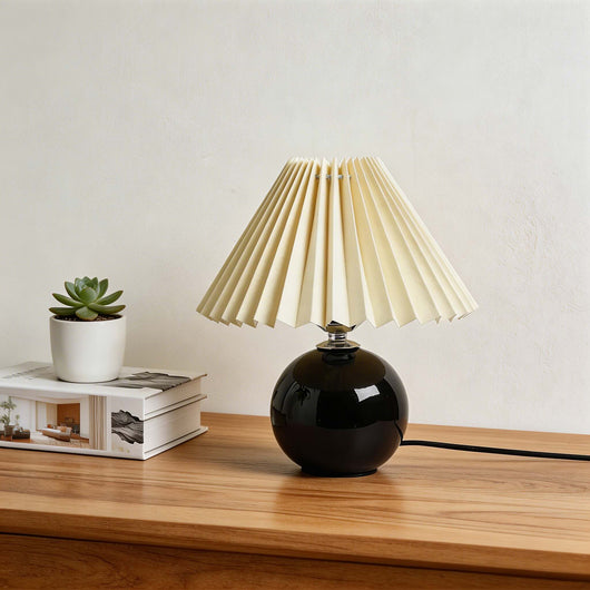 CeramicAura | Elegant Vintage Table Lamp with E27 LED Bulb for Bedroom and Living Room 2