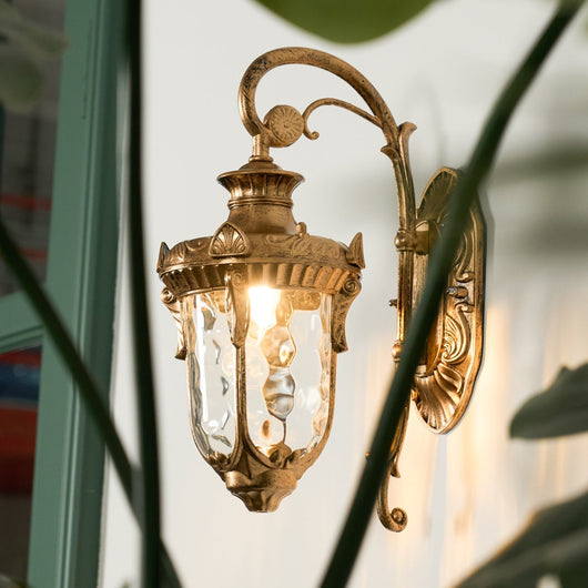 Heritage Brass | Elegant Vintage Outdoor Wall Lantern for Garden and Patio 2