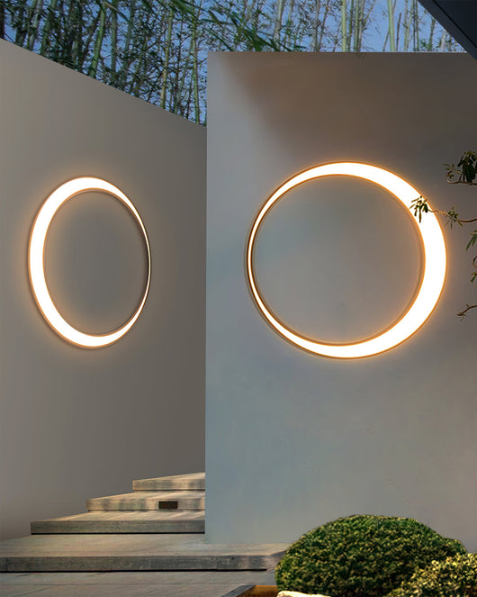 LunarGlow | Elegant Modern Outdoor Wall Lamp with Integrated LED Lighting 4