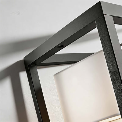 LuxeAura | Modern Waterproof Solar Garden Lights with Dual Power Options in Aluminum 3