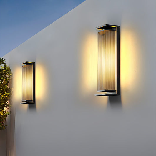 LuxeBox | Modern Durable Outdoor Wall Lamp for Stylish Illumination 3