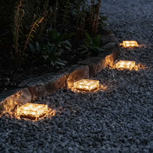 LuxeSolar | Elegant Solar Garden Lights with LED for Outdoor Pathway Illumination 1