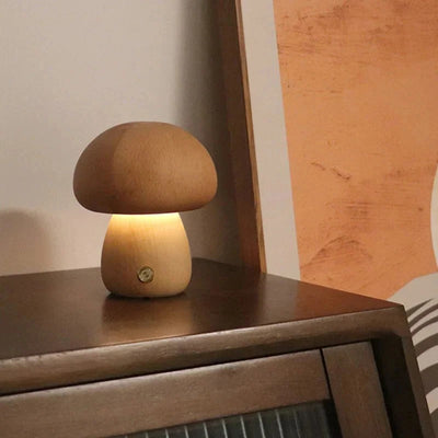 MushroomGlow | Cozy Touch-Controlled LED Night Light in Beech Wood 3