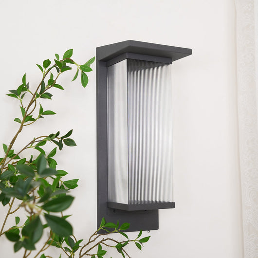 OleronBox | Elegant Minimalist Outdoor Wall Sconce with Integrated LED 4