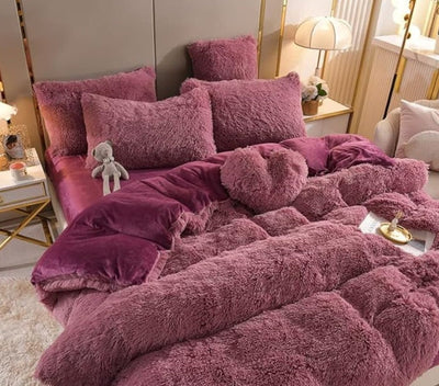 Plush Duvet Cover Set | Premium Microfiber with Zipper Closure and Corner Straps | All-Season Comfort for Queen and King Size Beds 0