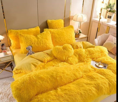 Plush Duvet Cover Set | Premium Microfiber with Zipper Closure and Corner Straps | All-Season Comfort for Queen and King Size Beds 3