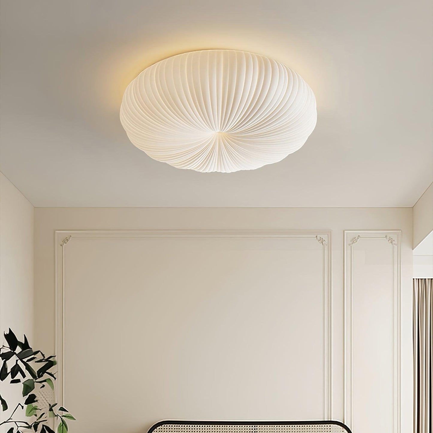 RobbyLight | Elegant Modern Flush Mount Ceiling Light with Remote Dimming 1
